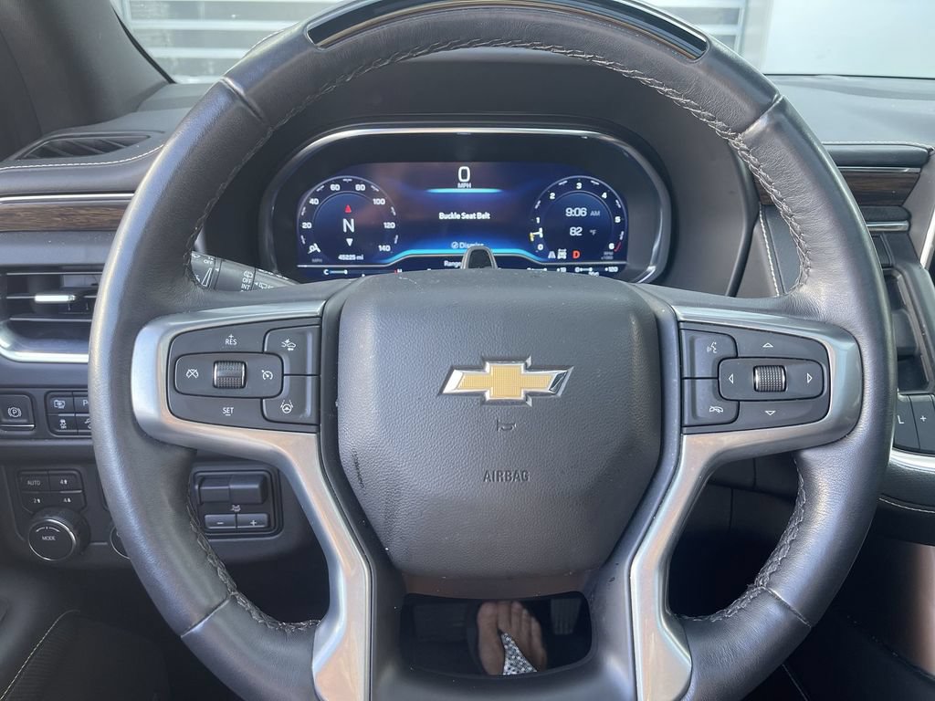 Used 2023 Chevrolet Tahoe Premier w/ Advanced Technology Package AWD/4WD image 10