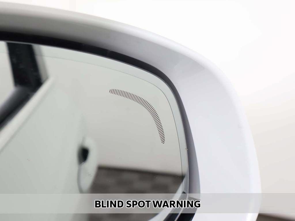 Used 2023 Volvo XC90 T8 Ultimate w/ Protection Package Premier AWD/4WD image 8