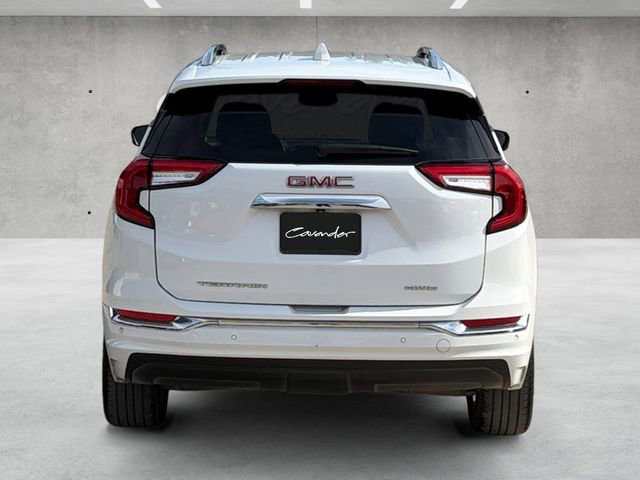 Used 2024 GMC Terrain Denali w/ Denali Premium Package AWD/4WD image 15