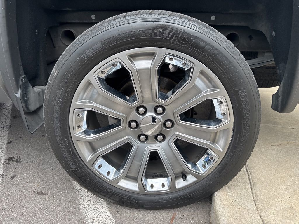 Used 2018 GMC Sierra 1500 Denali w/ Denali Ultimate Package AWD/4WD image 25