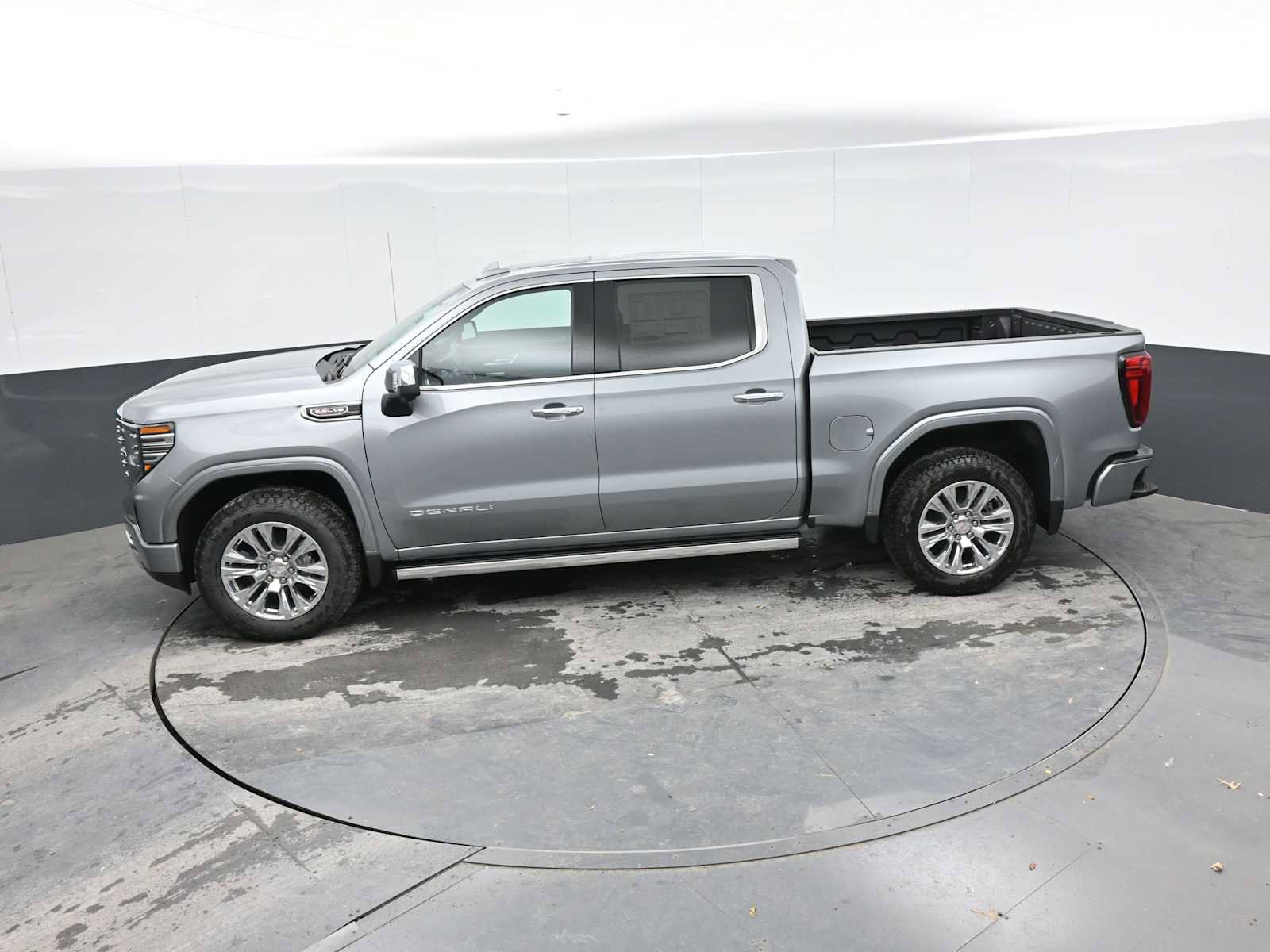 New 2026 GMC Sierra 1500 Denali w/ Technology Package image 28
