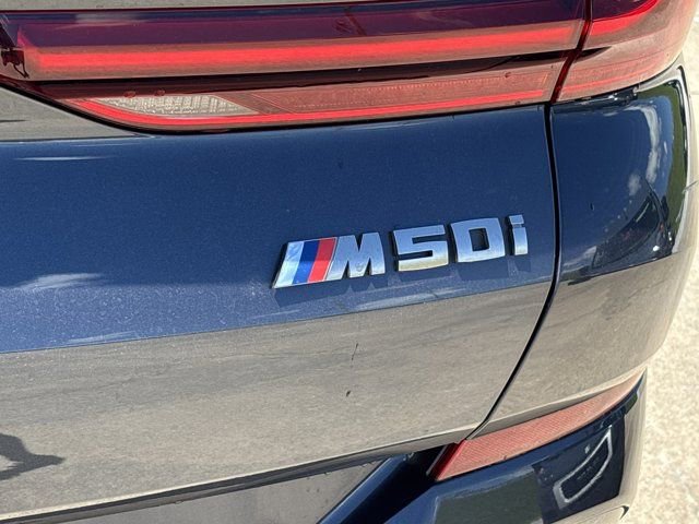 Used 2020 BMW X6 M50i AWD/4WD image 6
