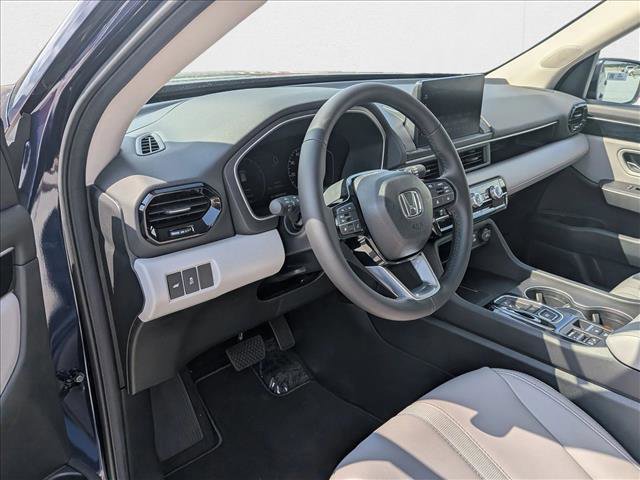 New 2025 Honda Pilot EX-L image 3