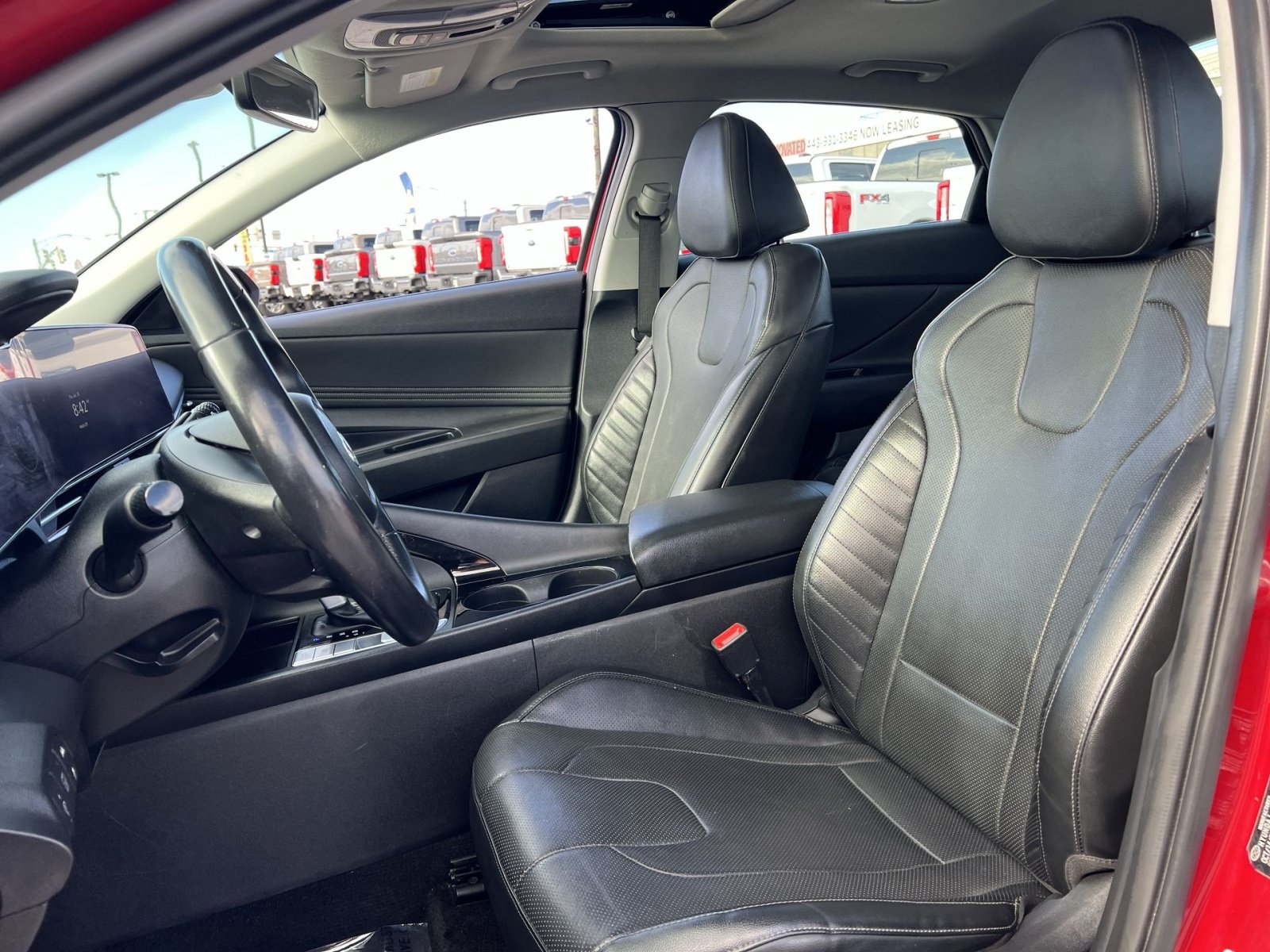 Used 2023 Hyundai Elantra Limited FWD image 21