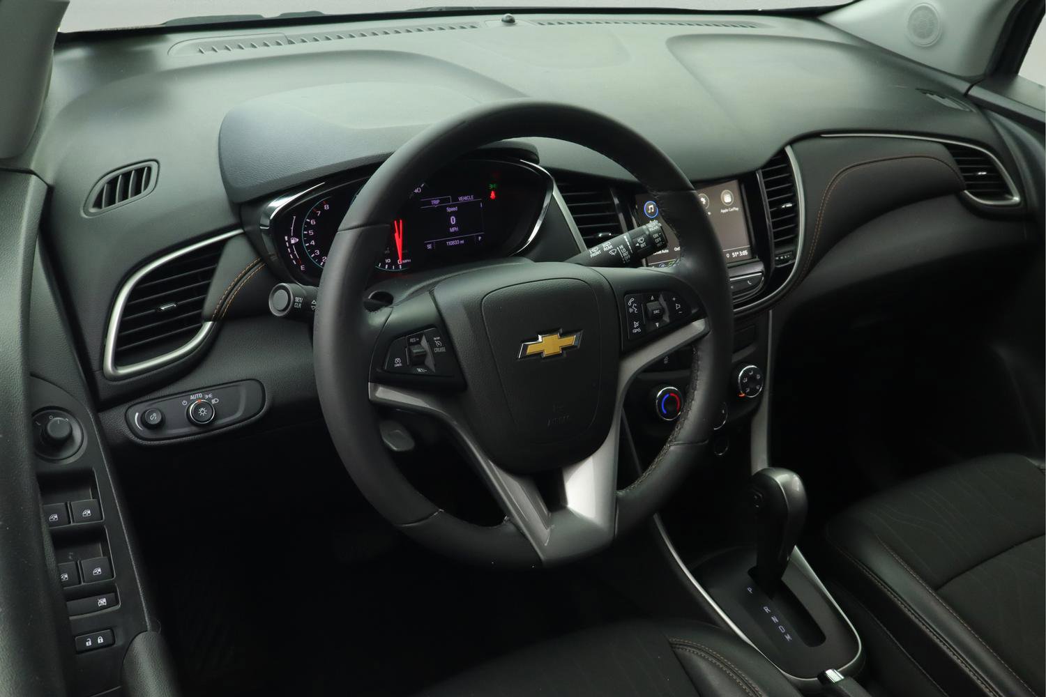 Used 2019 Chevrolet Trax LT w/ LT Convenience Package image 20