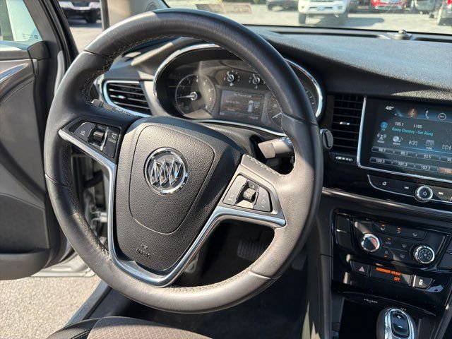 Used 2018 Buick Encore Preferred image 28