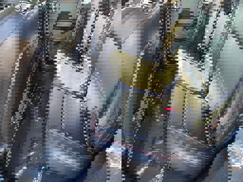 New 2025 Jeep Wrangler Unlimited Rubicon w/ XTREMEE 35" Tire Package image 9