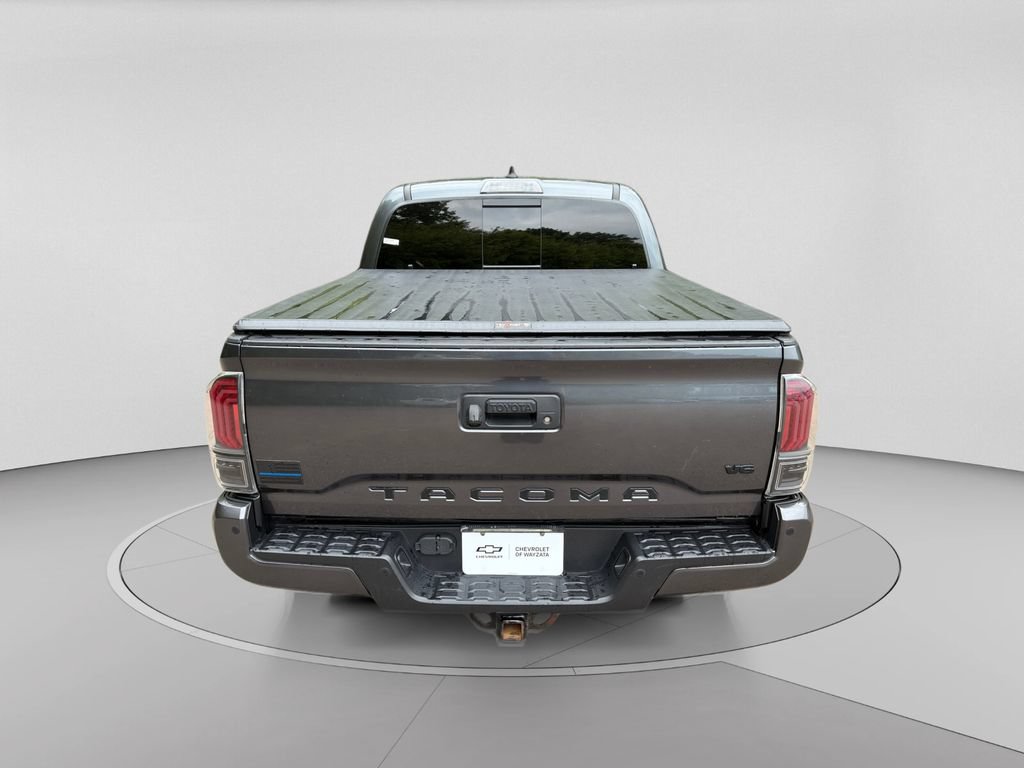 Used 2022 Toyota Tacoma TRD Off-Road w/ Technology Package AWD/4WD image 27