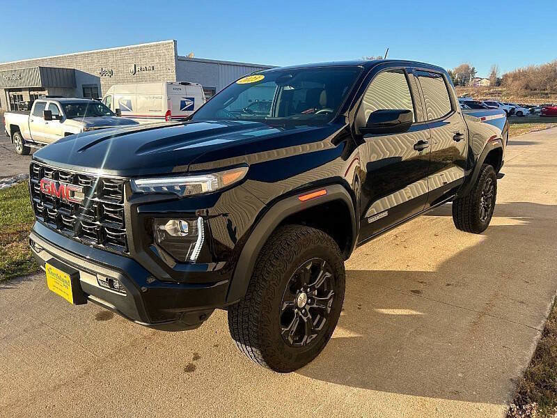 Used 2023 GMC Canyon Elevation w/ Convenience Package AWD/4WD image 2