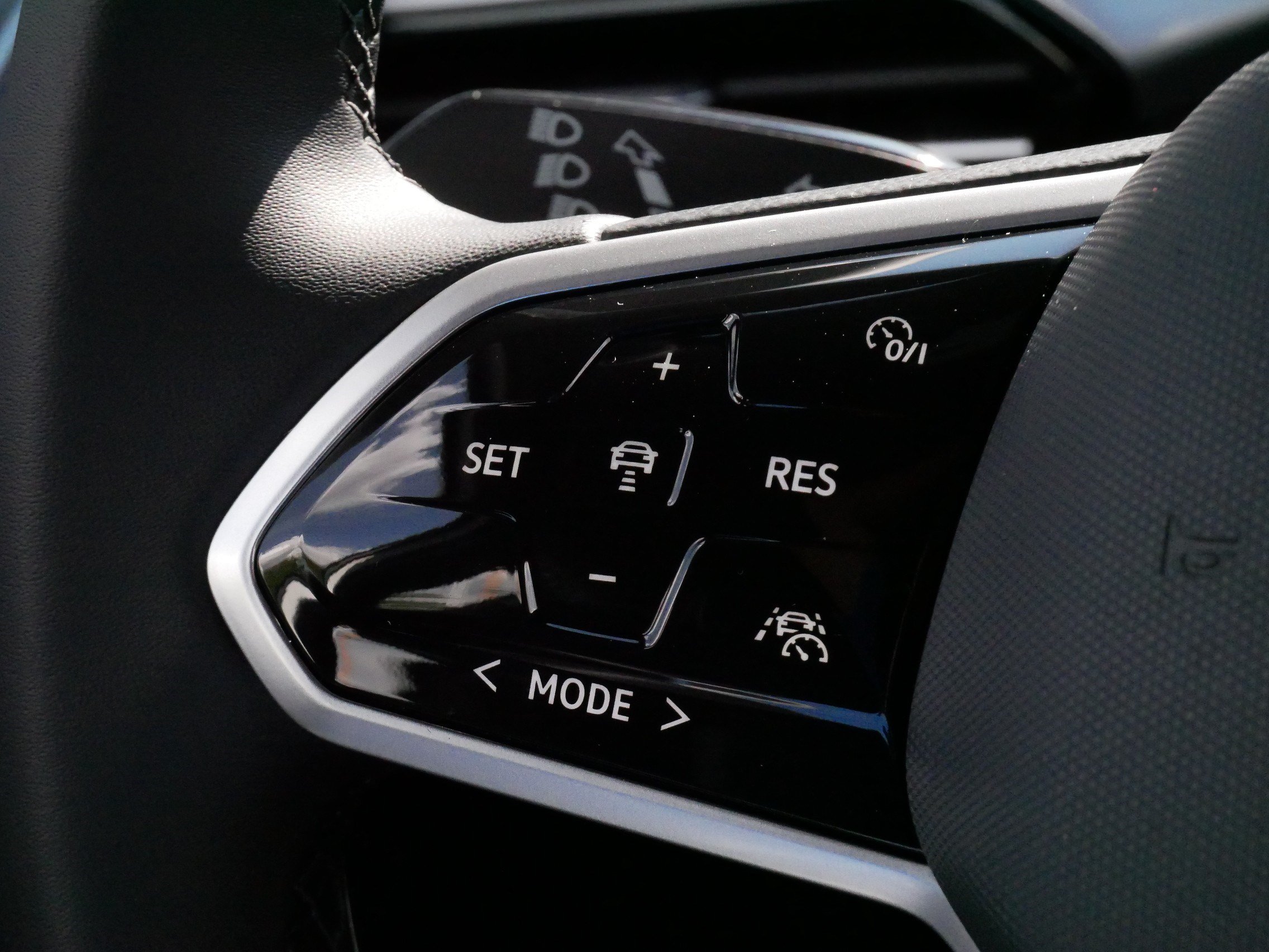 Certified 2023 Volkswagen ID.4 Pro S AWD/4WD image 25