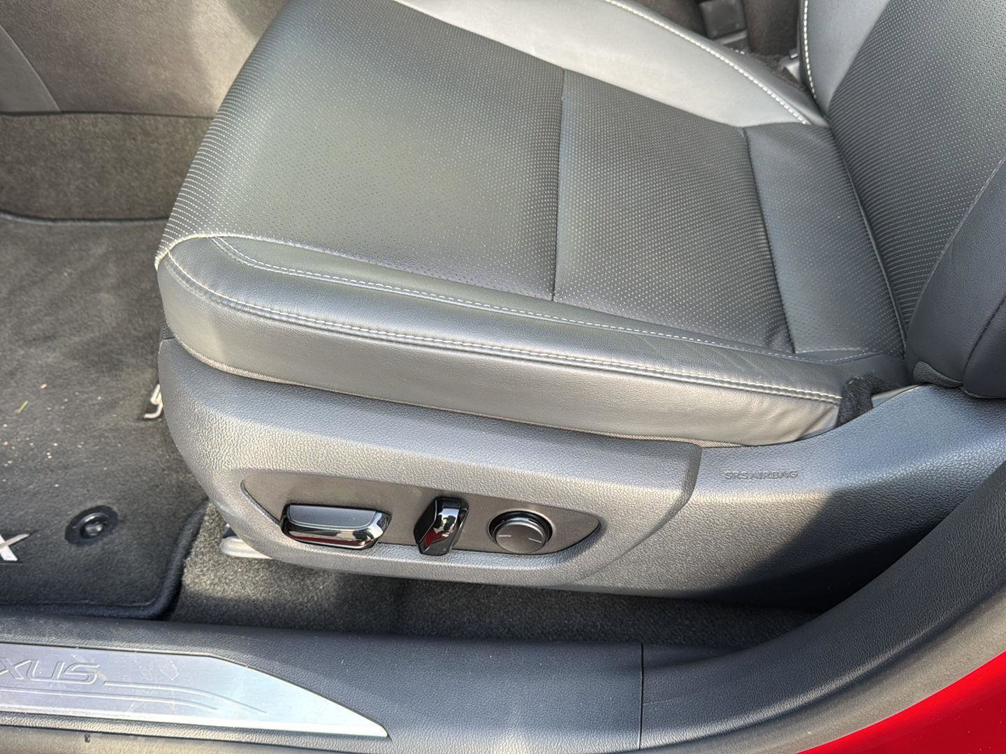 Certified 2025 Lexus RX 350 FWD image 26