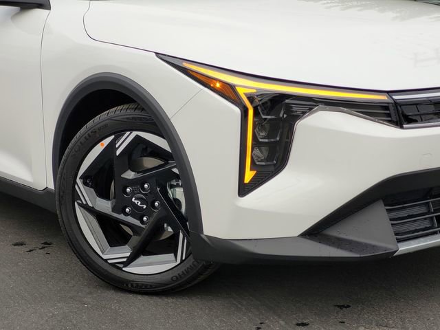 New 2025 Kia K4 EX image 3