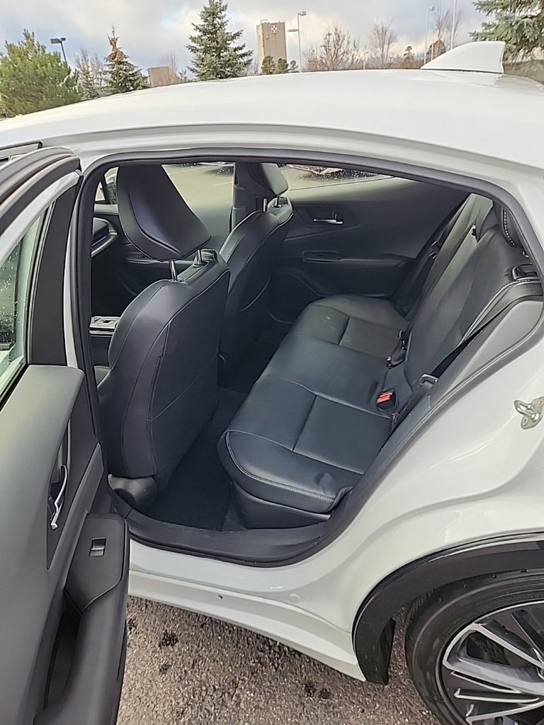 Used 2025 Toyota Prius XLE image 14