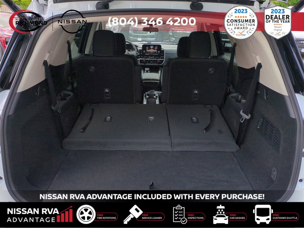 New 2025 Nissan Pathfinder SV w/ SV Premium Package image 14