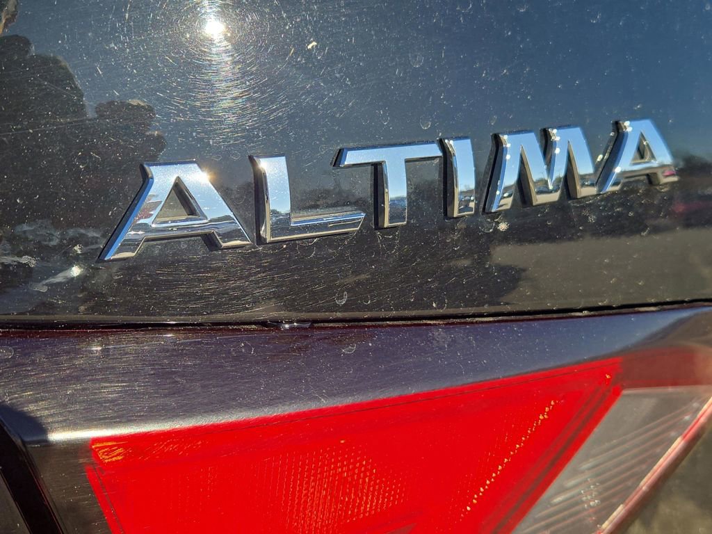 Used 2022 Nissan Altima 2.5 S image 12