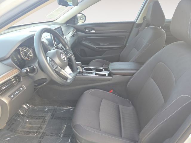 Used 2024 Nissan Altima 2.5 SV image 9