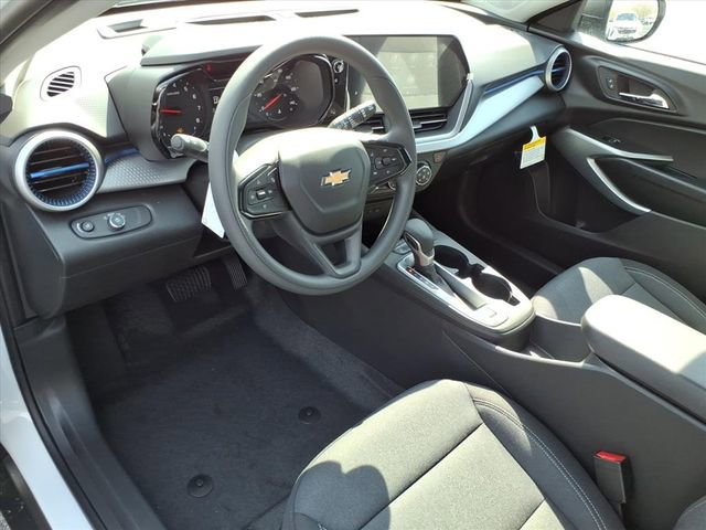 New 2026 Chevrolet Trax LS FWD image 5
