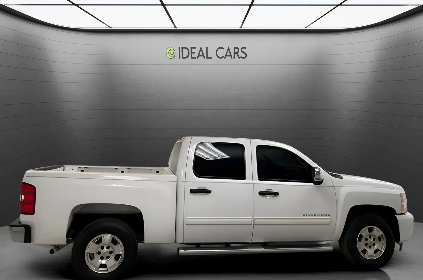 Used 2011 Chevrolet Silverado 1500 LT w/ All-Star Edition RWD image 4
