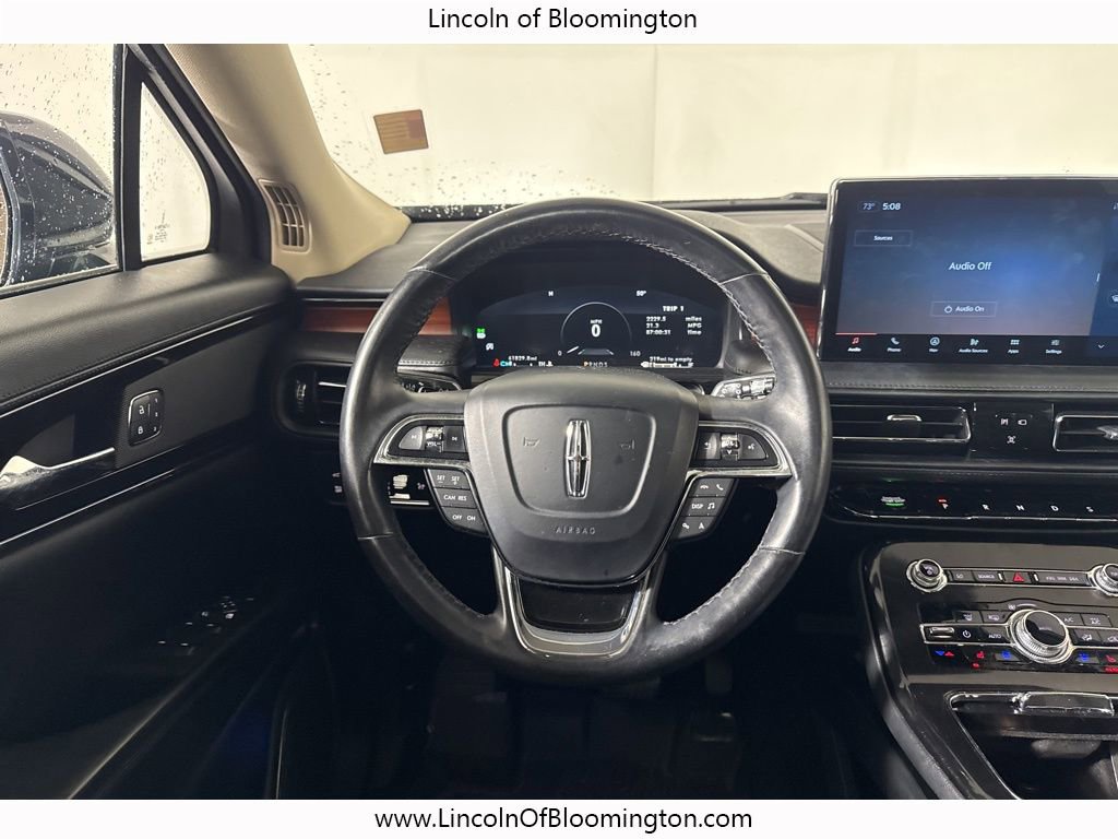 Used 2022 Lincoln Nautilus Reserve image 32