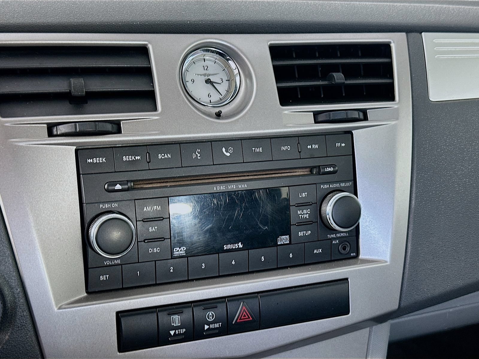 Used 2008 Chrysler Sebring Touring FWD image 13