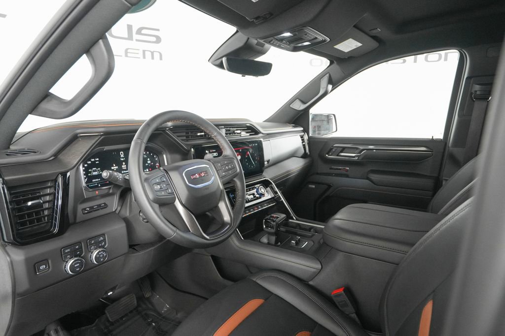 Used 2024 GMC Sierra 1500 AT4 w/ Technology Package image 10