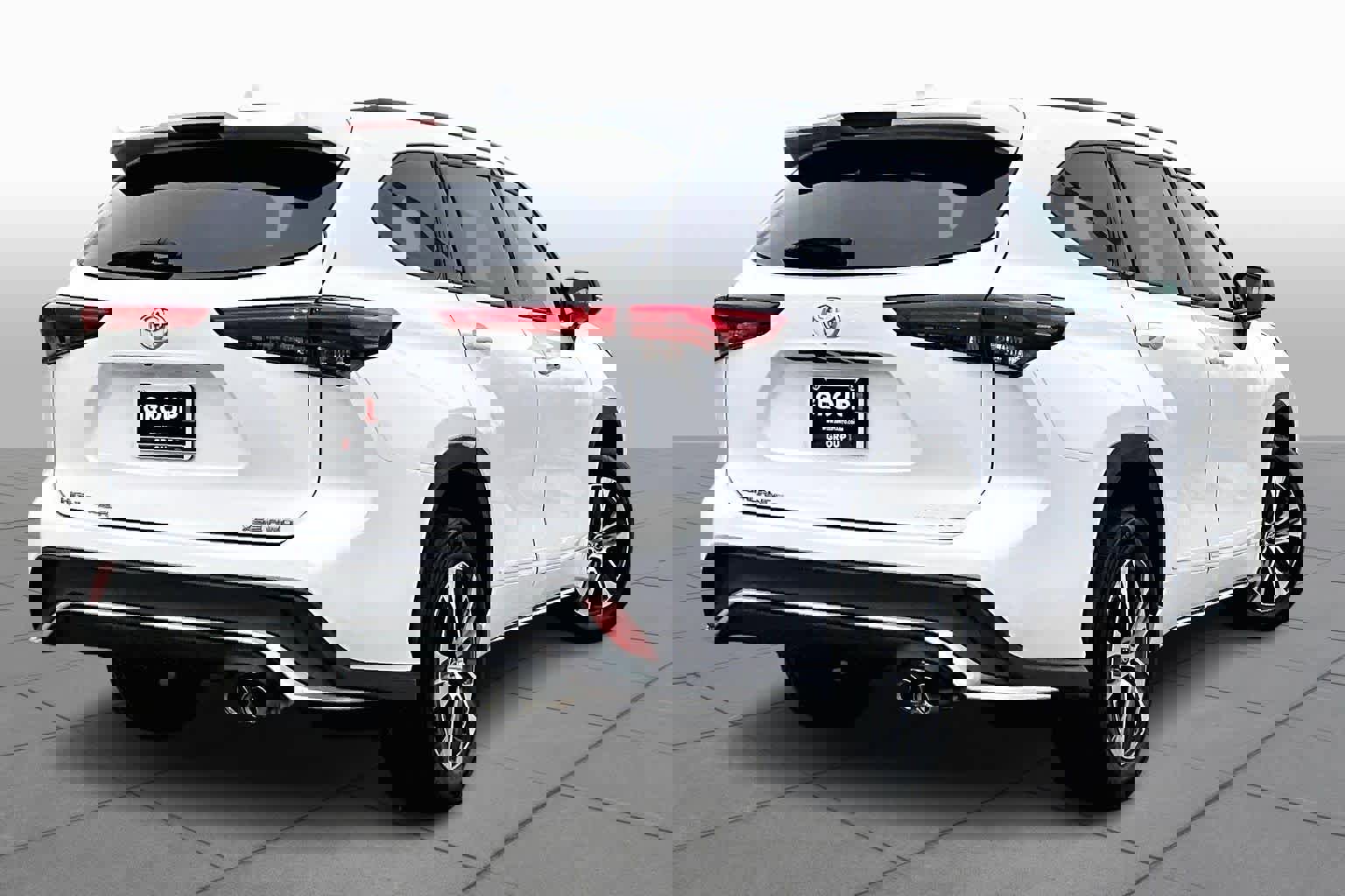 Used 2023 Toyota Highlander XSE image 12