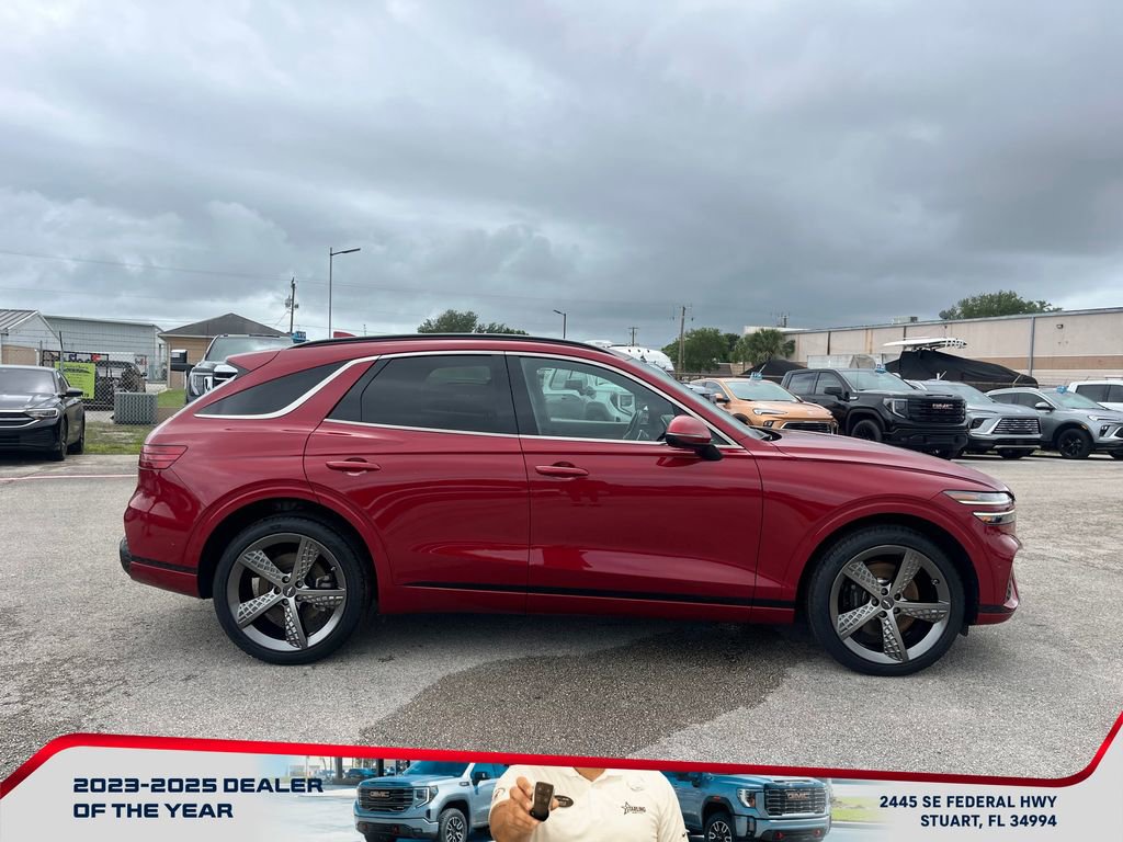 Used 2022 Genesis GV70 3.5T Sport w/ Sport Prestige Package AWD/4WD image 8