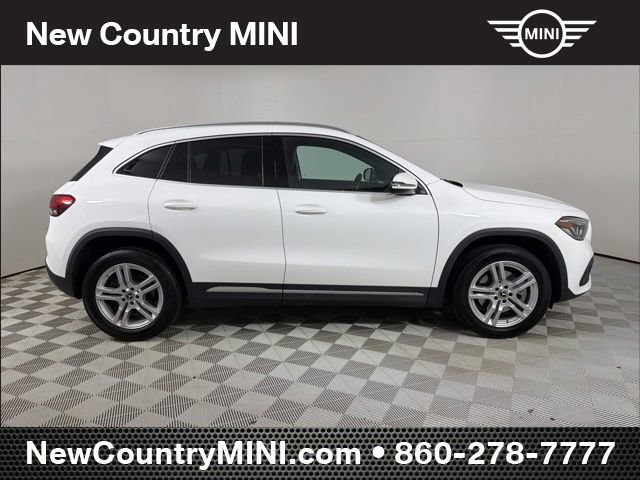 Used 2023 Mercedes-Benz GLA 250 4MATIC image 8