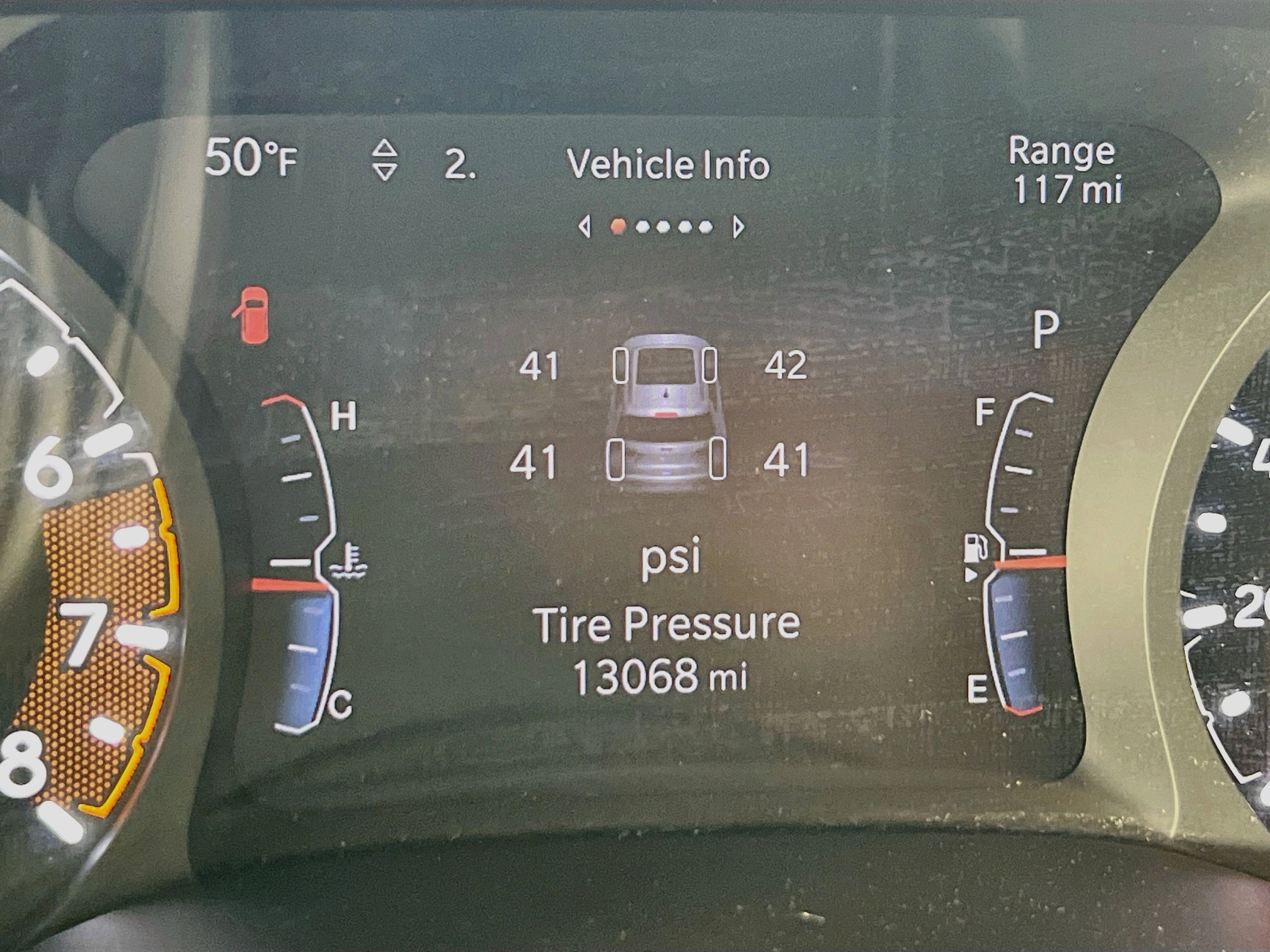 Used 2022 Jeep Compass Latitude w/ Sun and Sound Group AWD/4WD image 12