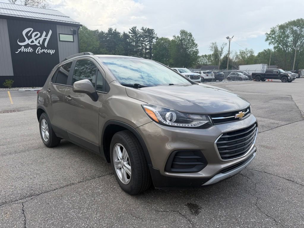Used 2022 Chevrolet Trax LT w/ LT Convenience Package