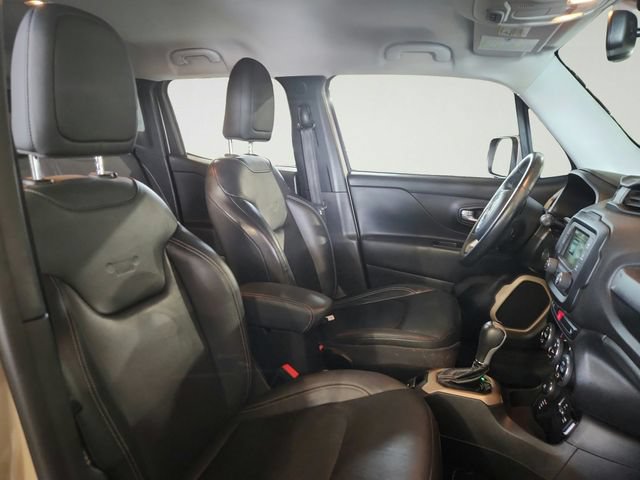 Used 2016 Jeep Renegade Limited w/ Safety & Security Group AWD/4WD image 20