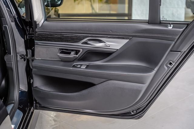 Used 2019 BMW 740i w/ Executive Package image 55