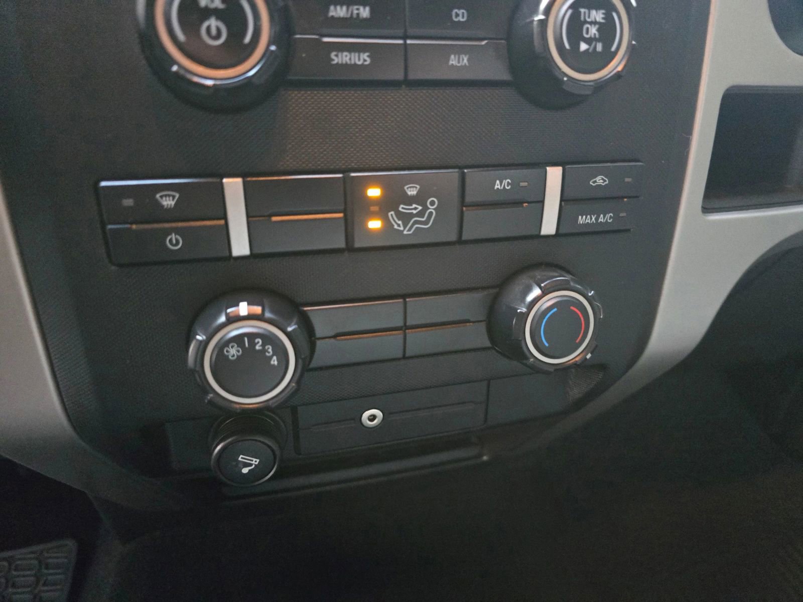 Used 2012 Ford F150 XLT w/ Trailer Tow Pkg image 29