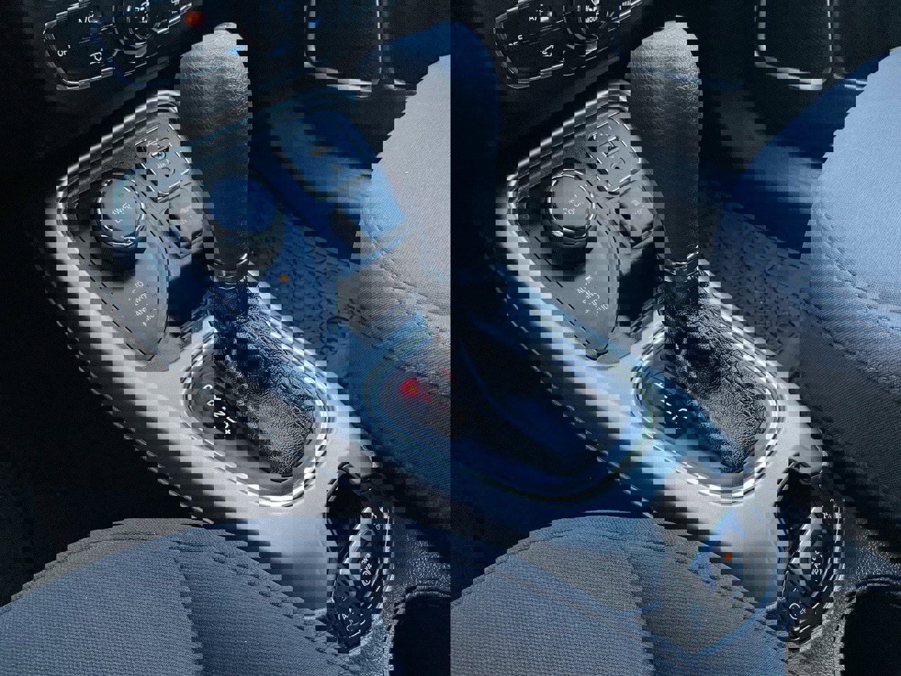 Used 2020 Jeep Compass Sport w/ Cold Weather Group image 39