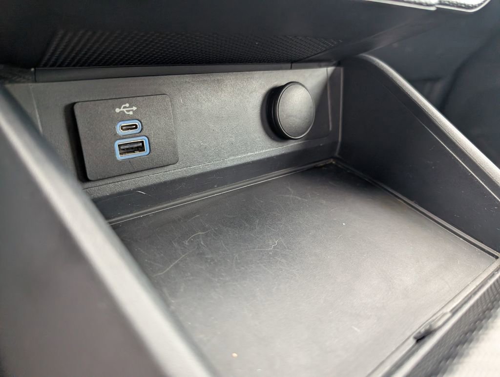 Used 2024 Ford Mustang EcoBoost image 22