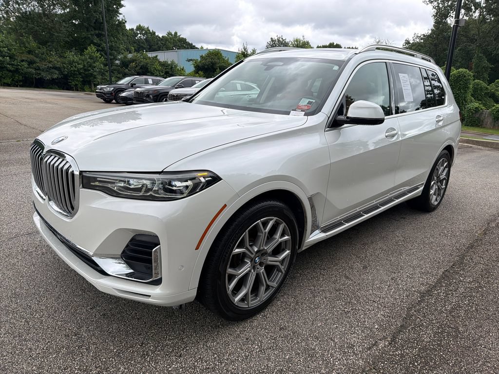 Used 2022 BMW X7 xDrive40i w/ Premium Package AWD/4WD image 3