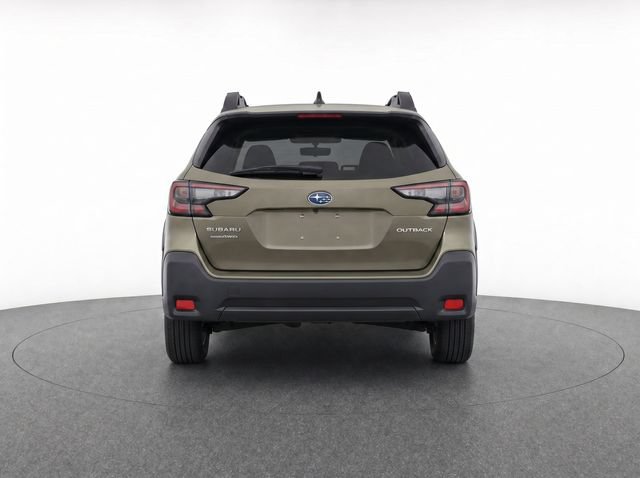 Used 2024 Subaru Outback Premium AWD/4WD image 7
