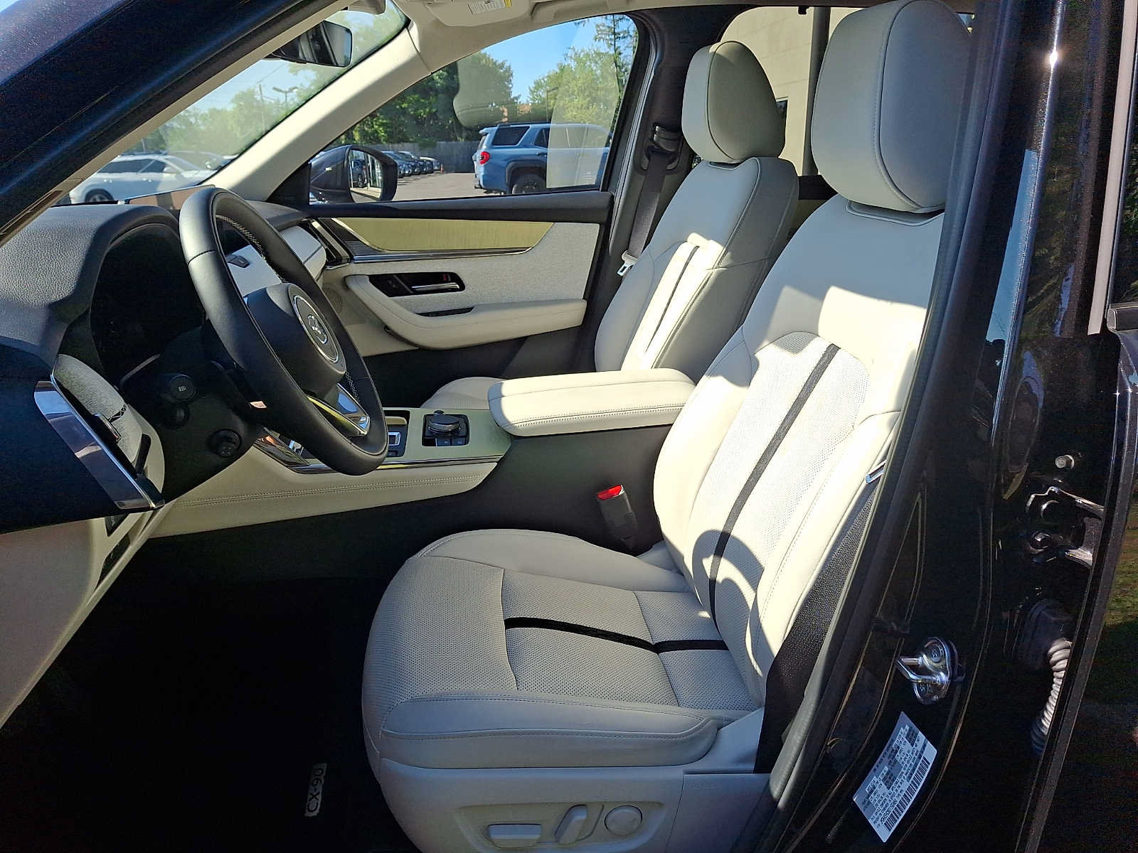 Used 2025 MAZDA CX-90 3.3 Turbo S w/ Premium Plus AWD/4WD image 11