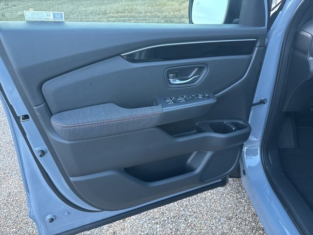 New 2026 Honda Pilot Sport image 17