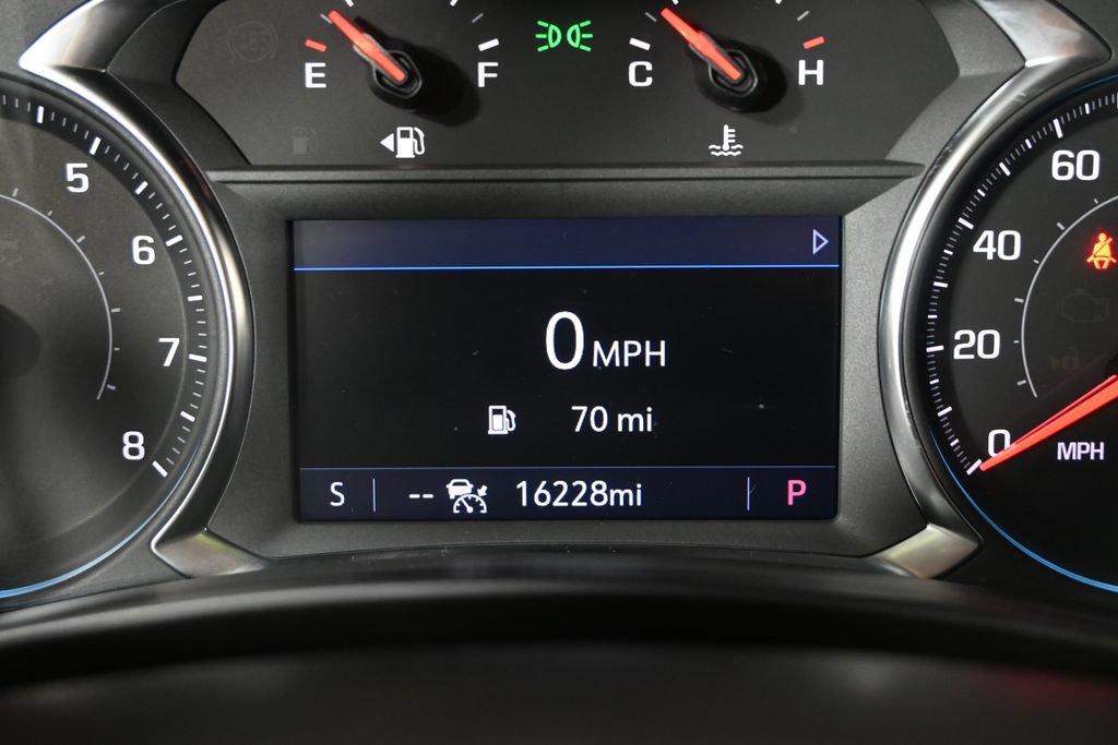 Used 2024 Chevrolet Equinox RS AWD/4WD image 25