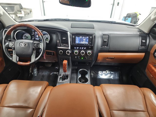Used 2019 Toyota Sequoia Platinum AWD/4WD image 37