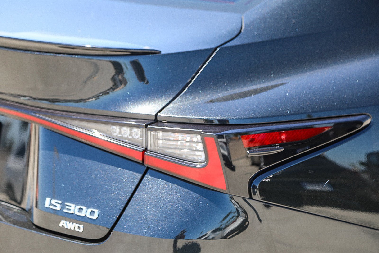 Used 2024 Lexus IS 300 F Sport AWD/4WD image 9