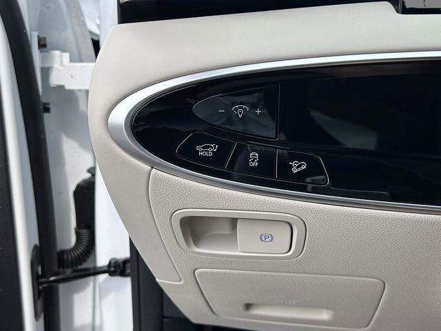 New 2026 Genesis GV70 2.5T Select AWD/4WD image 30