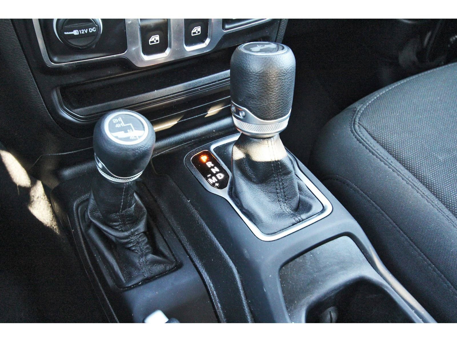 Used 2021 Jeep Wrangler Willys image 27