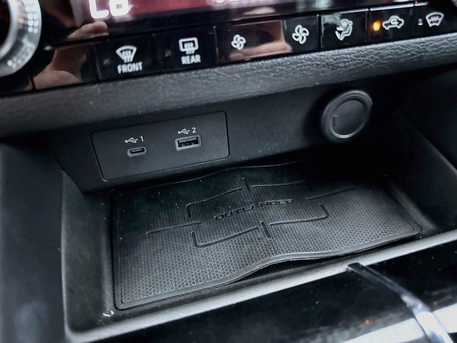 Used 2023 Mitsubishi Outlander SE Black Edition AWD/4WD image 23