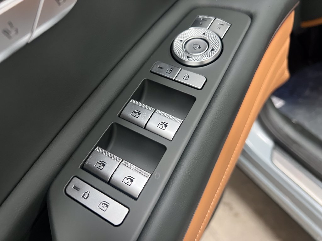 New 2027 Genesis GV80 2.5T Advanced AWD/4WD image 11