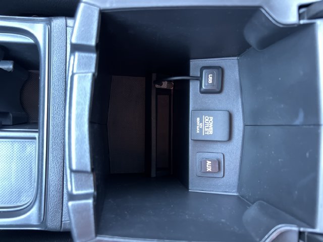 Used 2016 Honda CR-V SE image 24