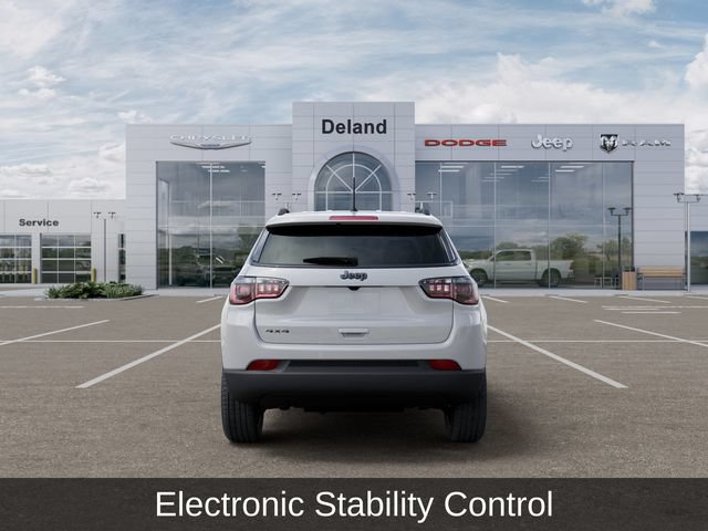 New 2026 Jeep Compass Latitude AWD/4WD image 8