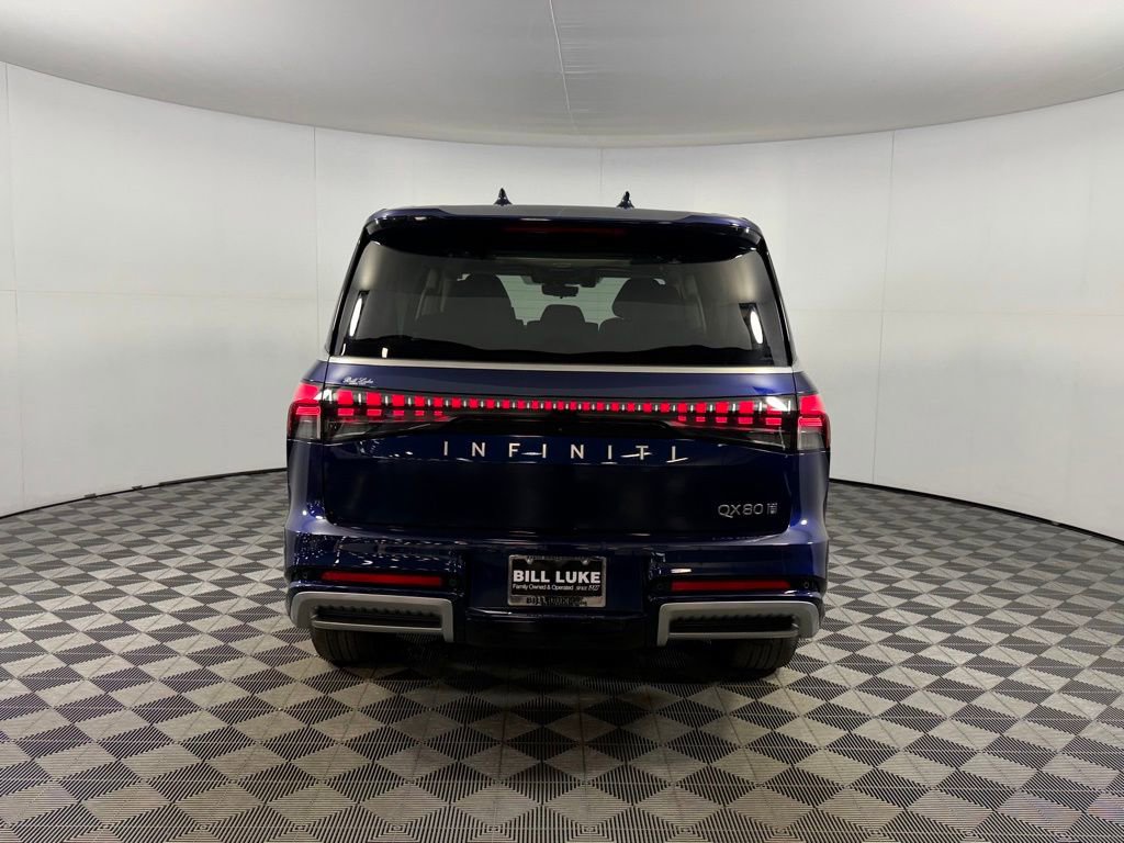 Used 2025 INFINITI QX80 Sensory AWD/4WD image 7