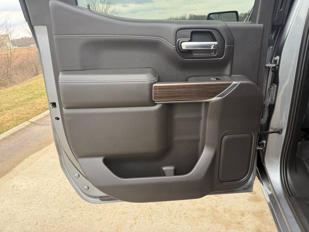 Used 2020 Chevrolet Silverado 1500 RST w/ All-Star Edition image 13